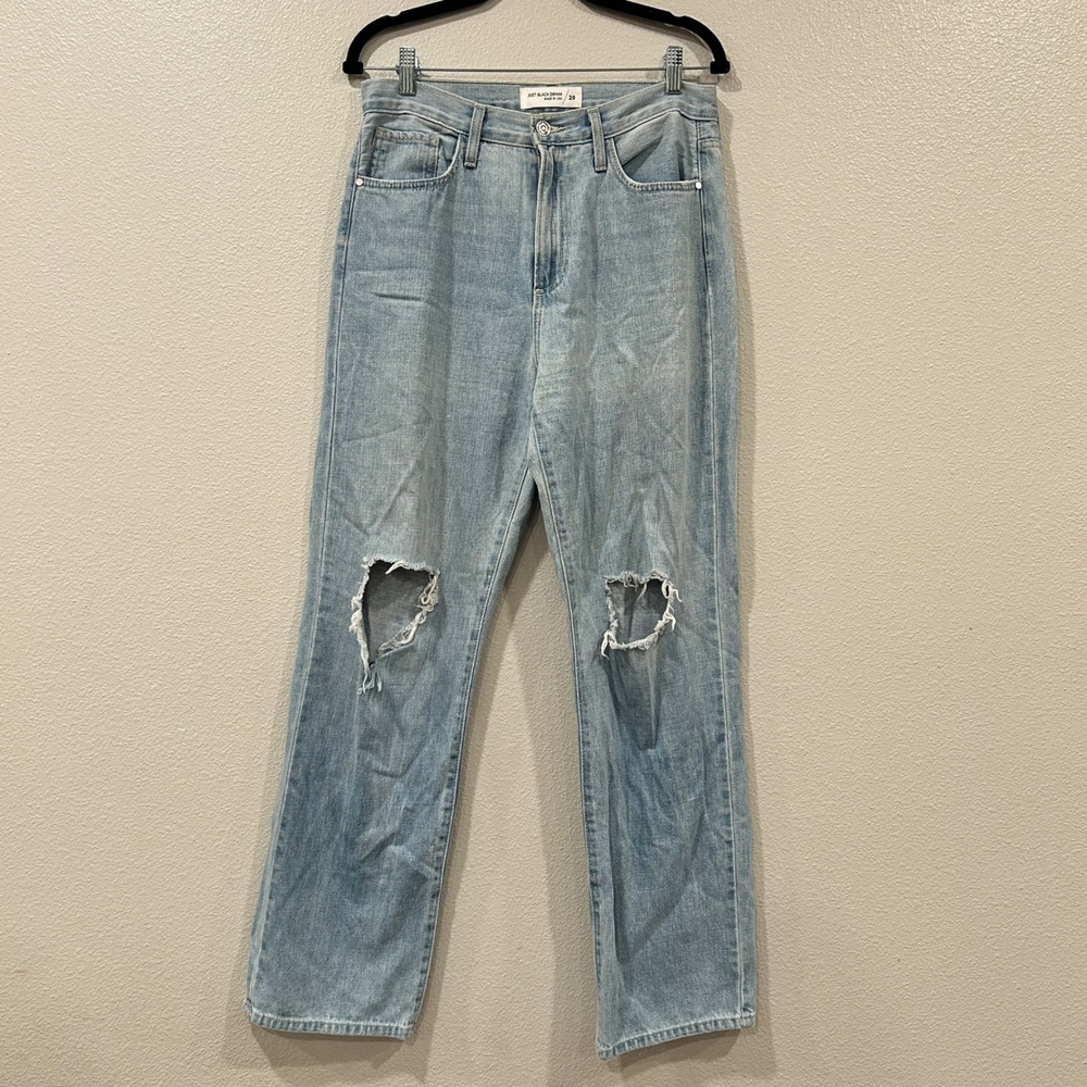 Just Black Denim The WFH Jean Light Wash Distressed Knee‎ High Rise Straight 29